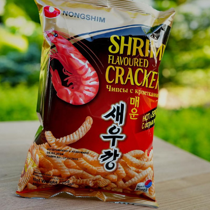 Чипсы с креветками NONGSHIM